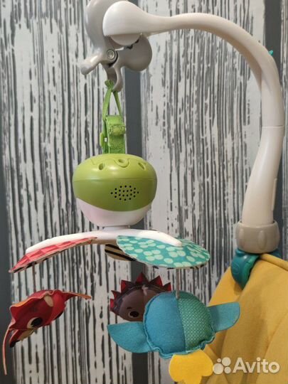 Мобиль детский на кроватку с игрушками из фетра