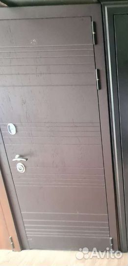 Металлическая дверь бу 860 2050