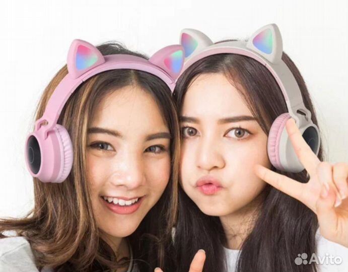 Беспроводные светищиеся наушники с ушками