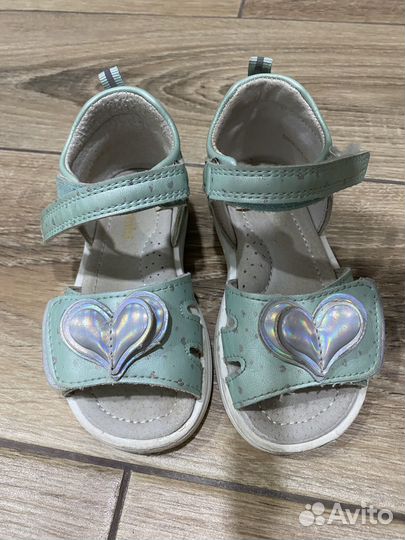 Босоножки для девочки