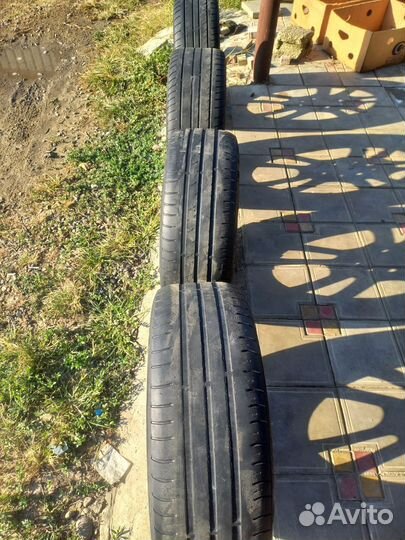 R15 Kumho Ecsta HS81 195/50, PCD 4x98 DIA 58.5