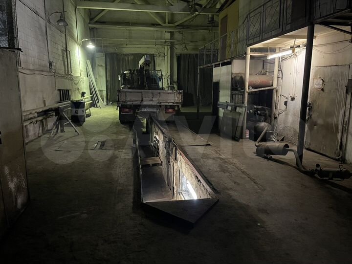 Свободного назначения, 330 м²