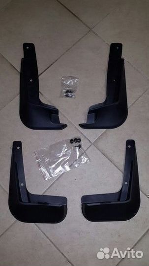 Брызговики комплект Toyota Corolla 180 2013+