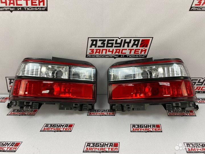 Стоп-сигналы Toyota Corolla (E100) 1993-1995 год