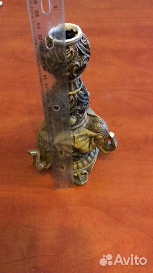 Подсвечник