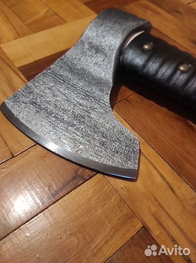 Топор ручной работы