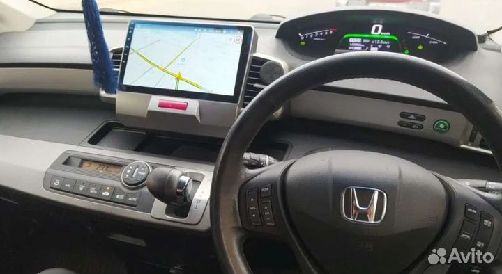 Штатные андроид магнитолы для Honda Freed 1