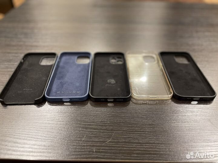 Чехлы на iPhone 11/12