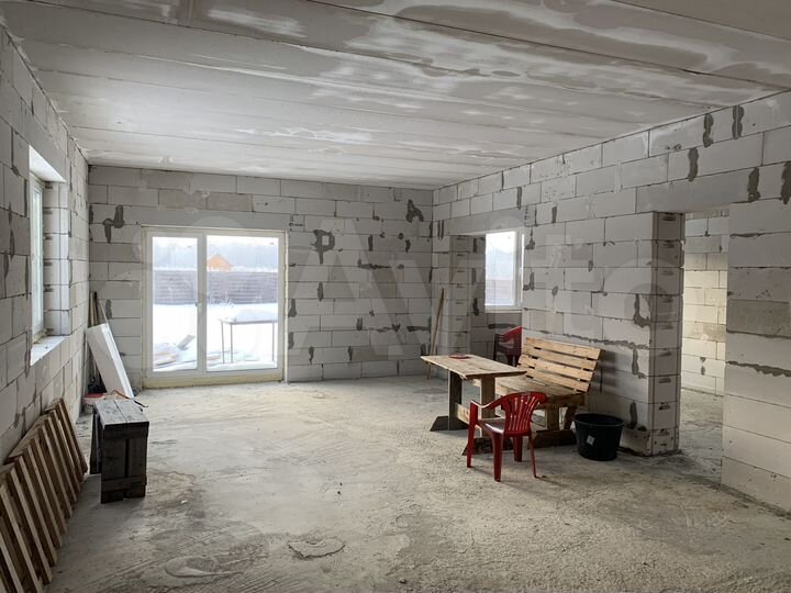 Коттедж 174 м² на участке 12 сот.