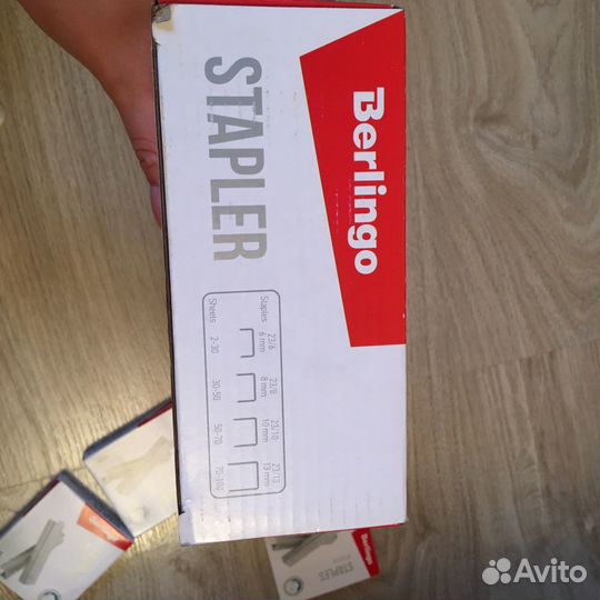 Степлер berlingo новый со скобами