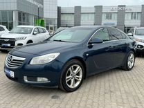 Opel Insignia 2.0 AT, 2013, 239 519 км, с пробегом, цена 820 000 руб.