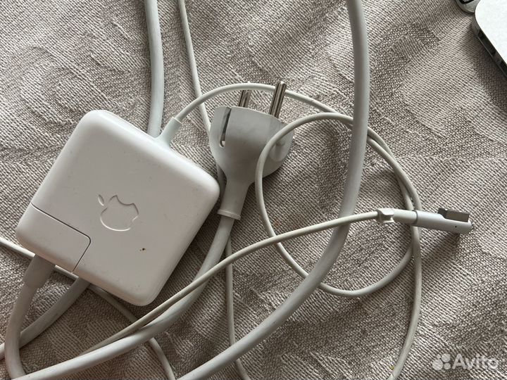 Apple MacBook Air 13 2010