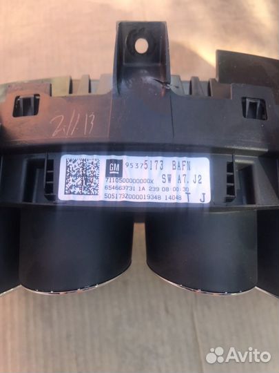 Щиток приборов на опель Мокка