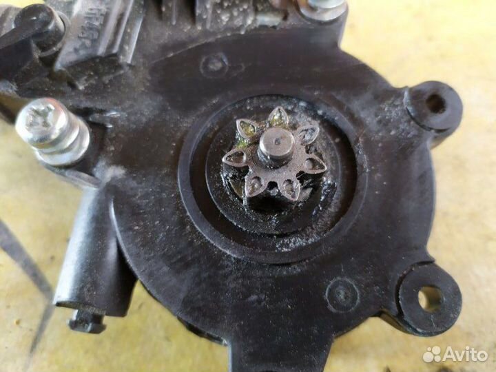 Мотор стеклоподъемника передний левый Mitsubishi