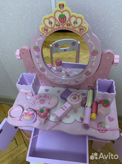 Туалетный столик для девочки Qween из дерева