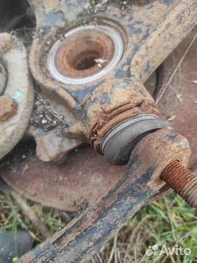 Кулак поворотный саманд