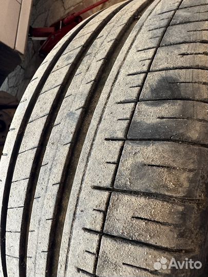 Michelin Pilot Sport 3 Acoustic 245/35 R20 и 275/30 R20