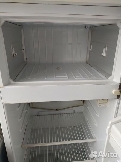 Холодильник атлант бу