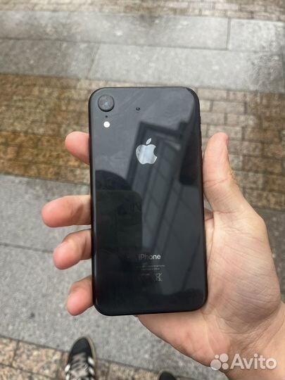 iPhone Xr, 64 ГБ