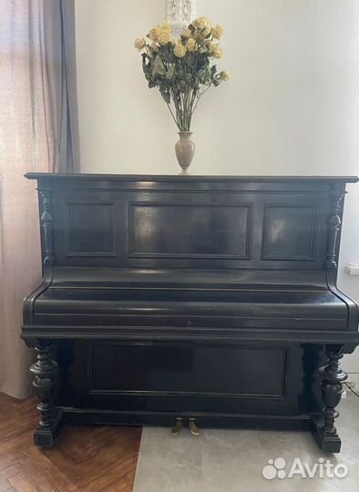 Пианино Блютнер