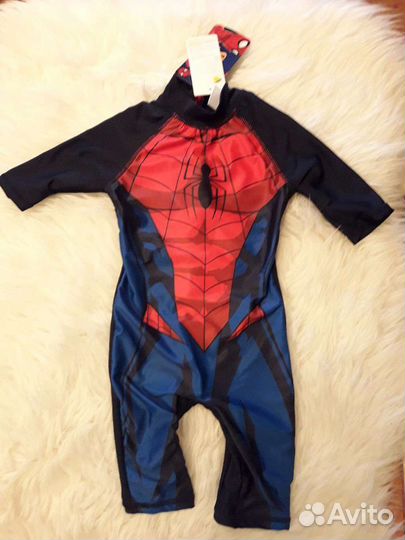 Купальные костюмы и плавки