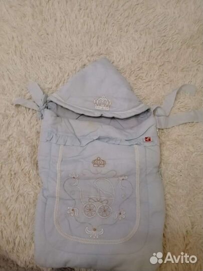 Подушка, детские пелёнки, одеяла