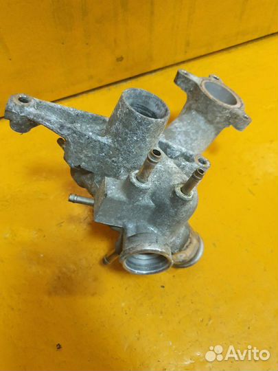 Корпус термостата 3.5 2GR-FSE 2grfse lexus toyota