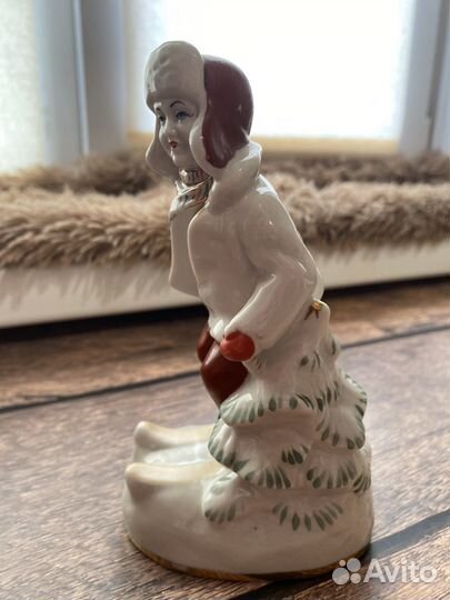 Статуэтка Лыжник. Фарфор, СССР (Полонне зхк)