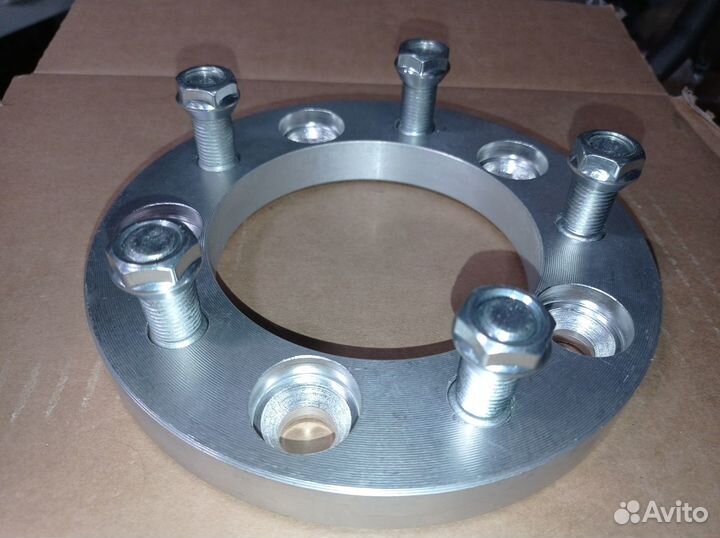 Проставка для выноса колёс 20SP5x139,7 HUB 108