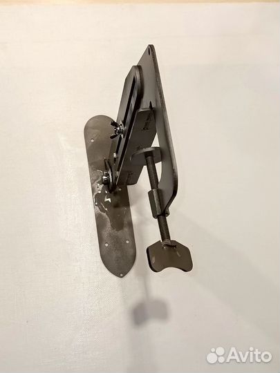 Струбцина для датчика эхолота lowrance 3 в 1