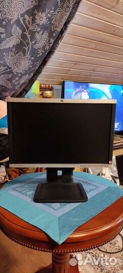 Монитор HP Compaq LA1905wg 19