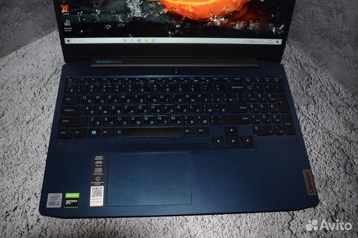 Игровой ноутбук Lenovo на Core i5-10300H/ 1650 Ti