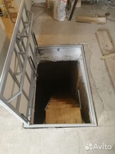 Люк в гараж