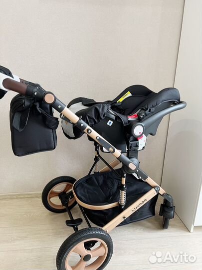 Коляска 3 в 1 новая
