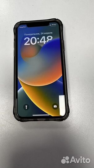 iPhone X, 64 ГБ