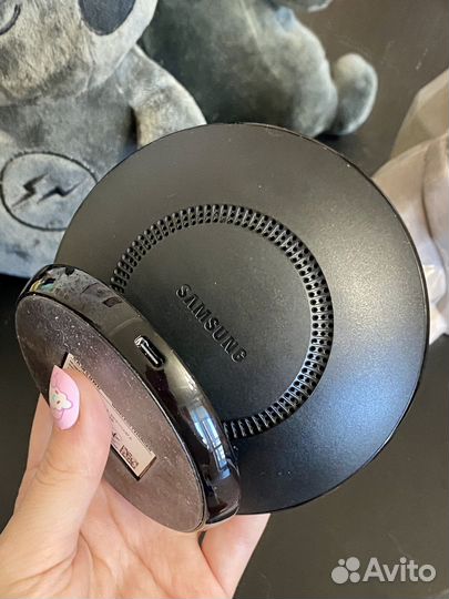 Беспроводная зарядка Samsung