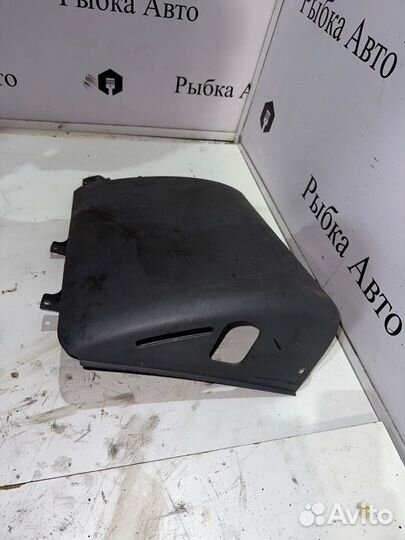 Накладка торпеды Фусо Кантер 4M50 2016