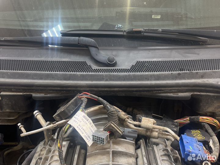 Жабо на range rover sport l320