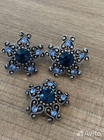 Украшения (серьги, кулон)