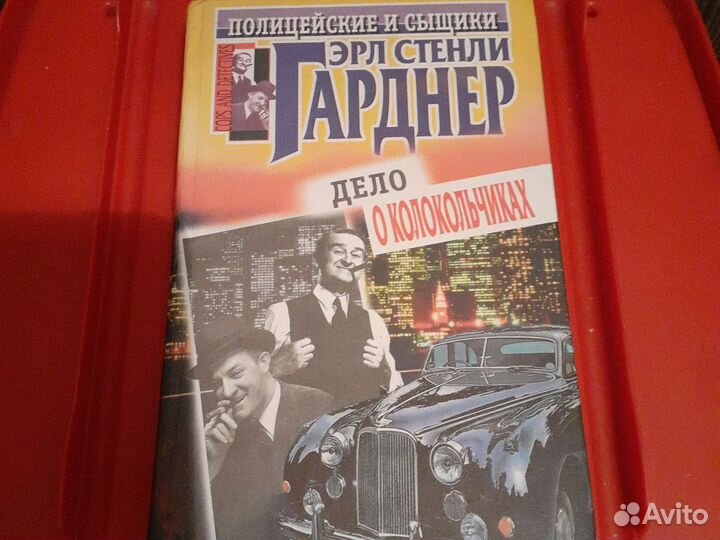 Детективный роман