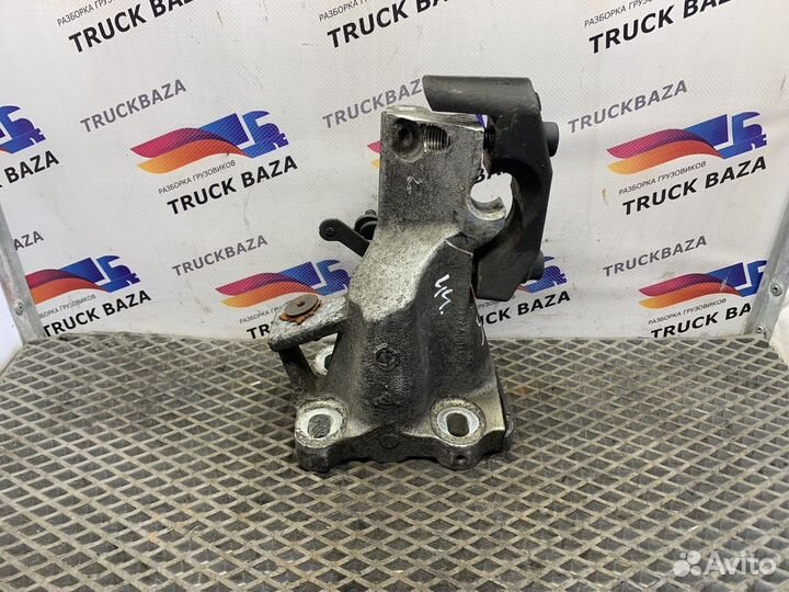 1927788 Кронштейн торсиона левый Scania 5-series