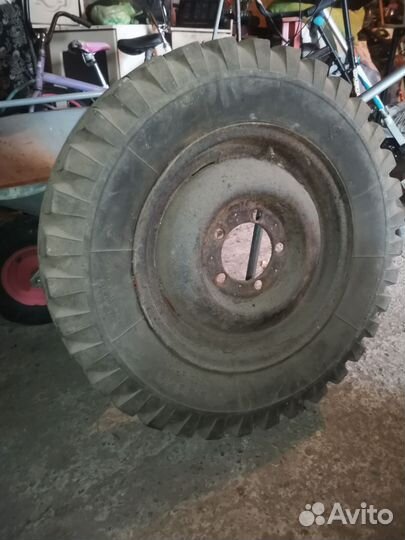 Продам 2 колеса