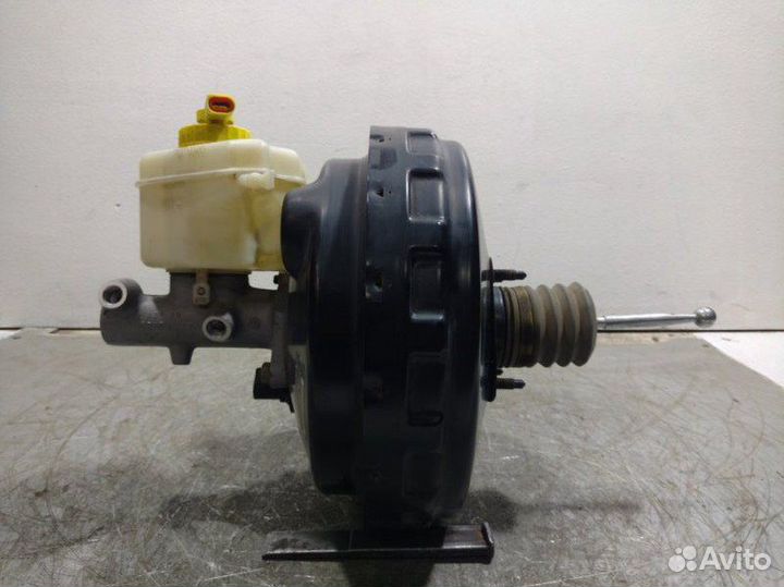 Вакуумный усилитель Volkswagen Touareg 1