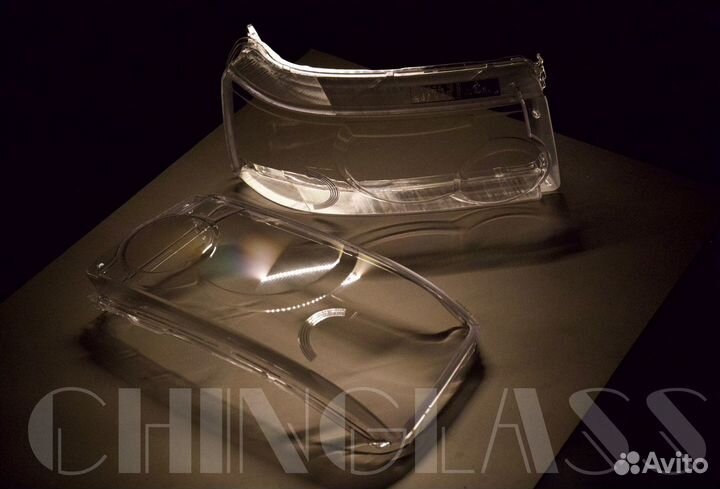 Стекло фары Range Rover Sport 2005-2009