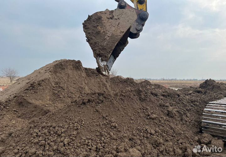 Плодородный грунт Земля самосвалом 30 тонн