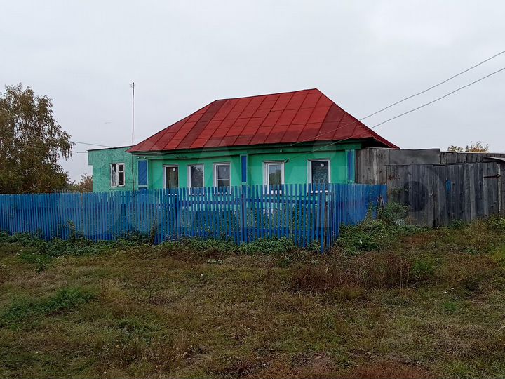 Дом 48 м² на участке 12 сот.