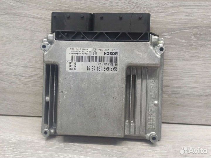 Блок управления двигателем Mercedes C W203