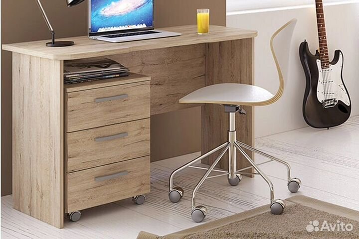 Комод на колесиках