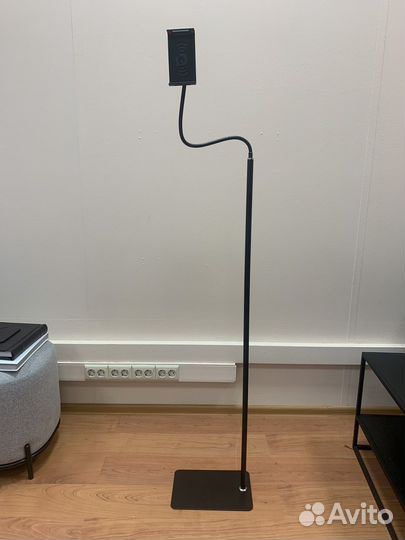 Напольная стойка-держатель штатив для телефона