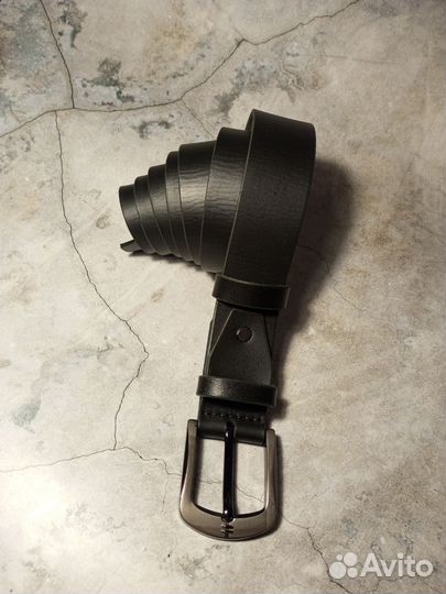 Мужской кожаный ремень ручной работы